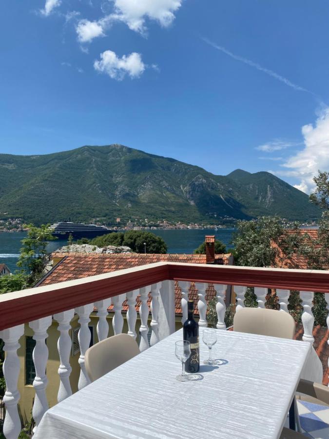 Vasiniko Apartment Kotor Eksteriør bilde