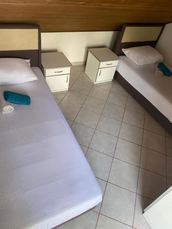 Vasiniko Apartment Kotor Eksteriør bilde